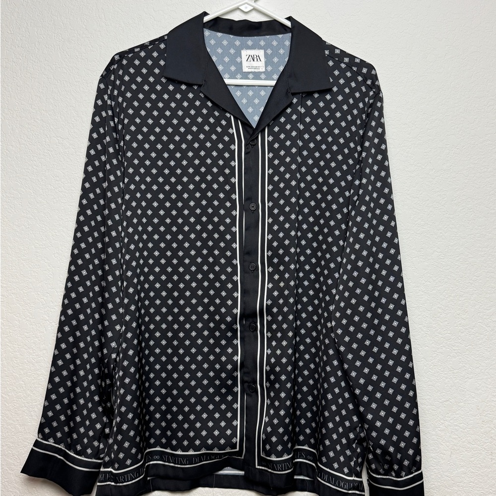 Zara Men's Black Geometric Button Down Shirt